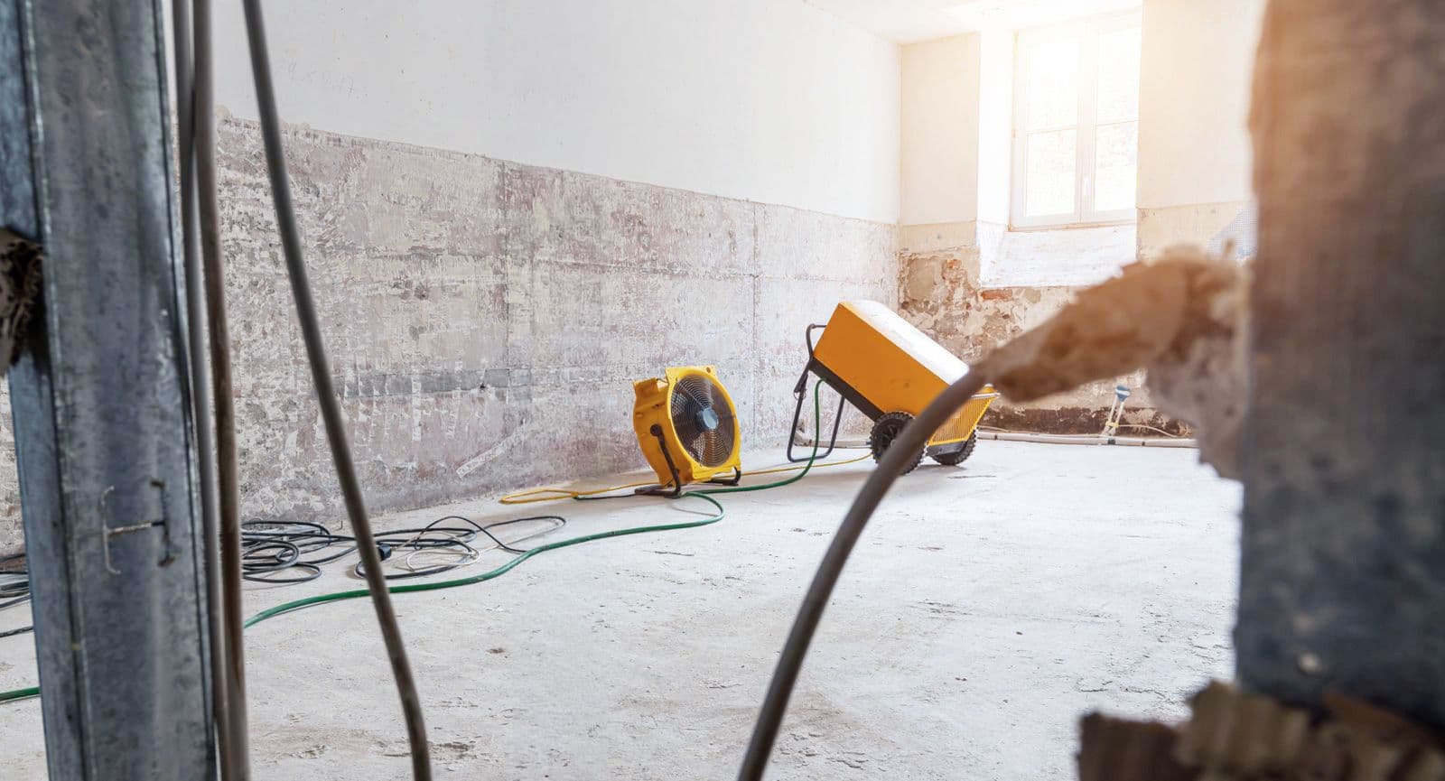 Wasserschadensanierung Köln und Umkreis — professionelle Bautrocknung nach Wasserschaden